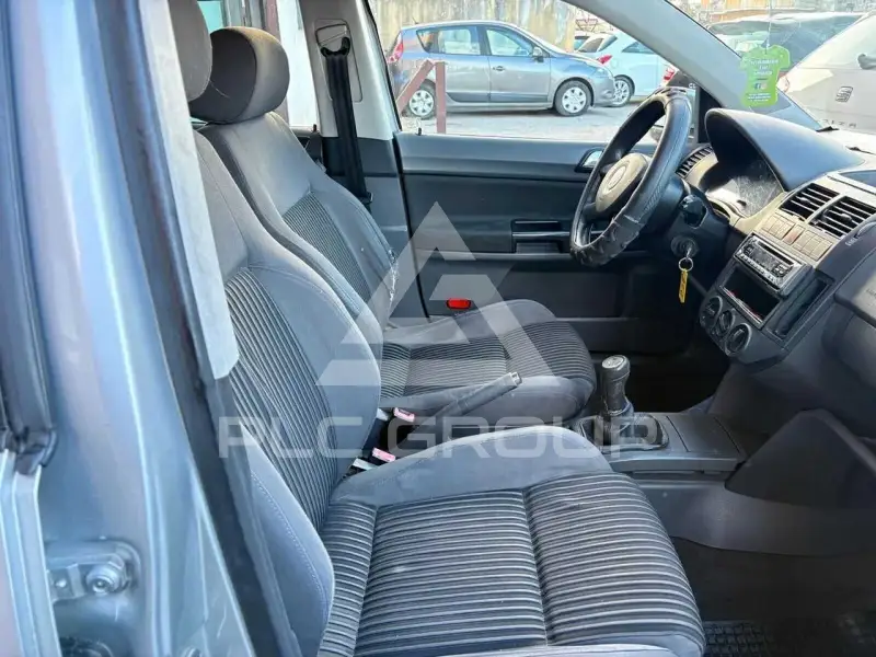2004 Volkswagen Polo