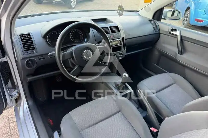 2004 Volkswagen Polo
