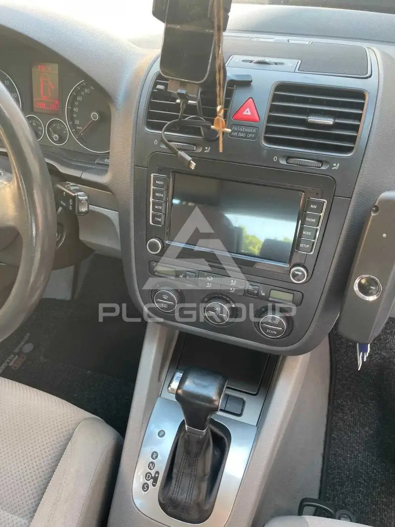 2004 Volkswagen GOLF