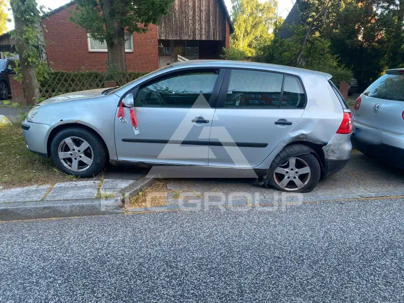 2004 Volkswagen GOLF