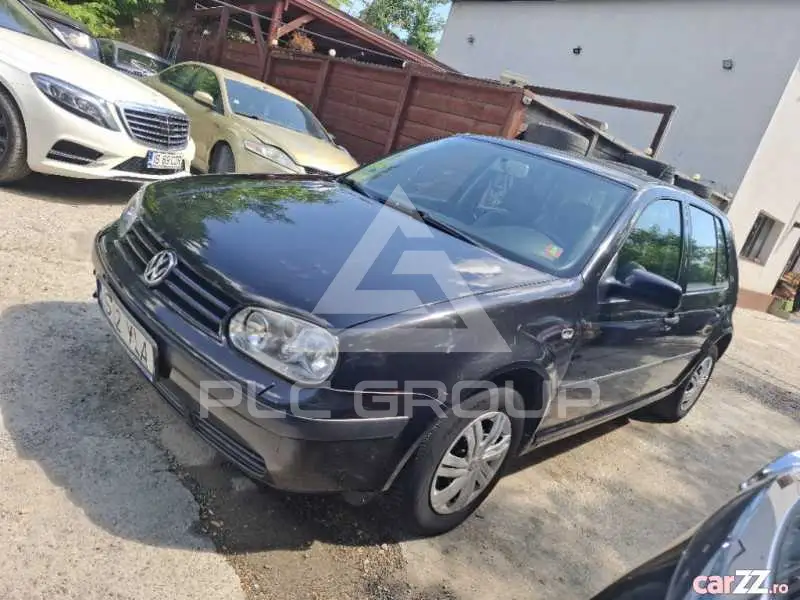 2004 Volkswagen GOLF