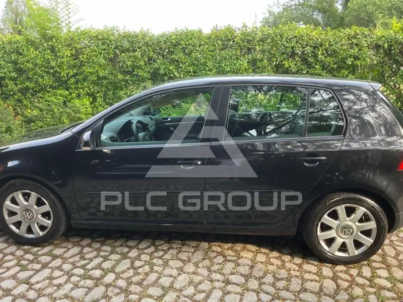 2004 Volkswagen GOLF