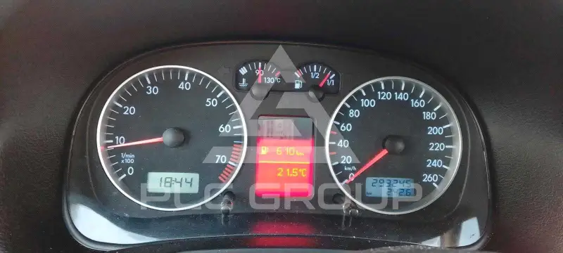 2004 Volkswagen GOLF