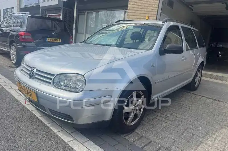 2004 Volkswagen GOLF