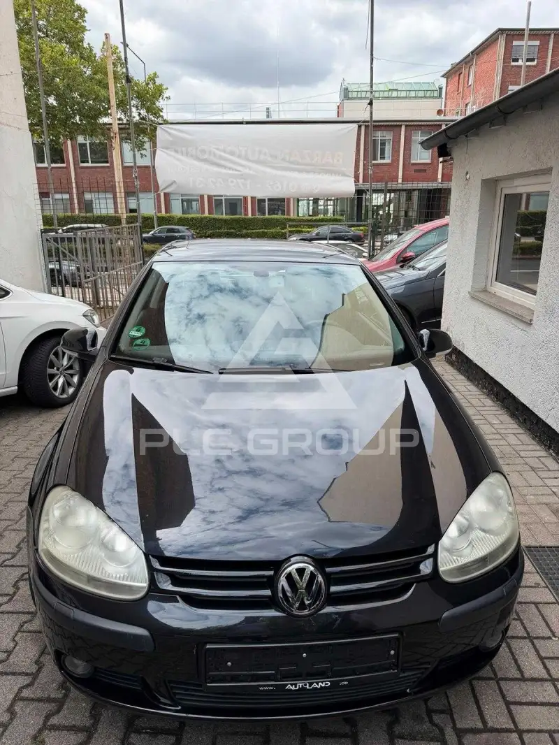 2004 Volkswagen GOLF