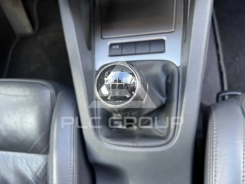 2004 Volkswagen GOLF