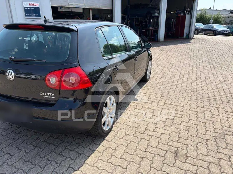 2004 Volkswagen GOLF