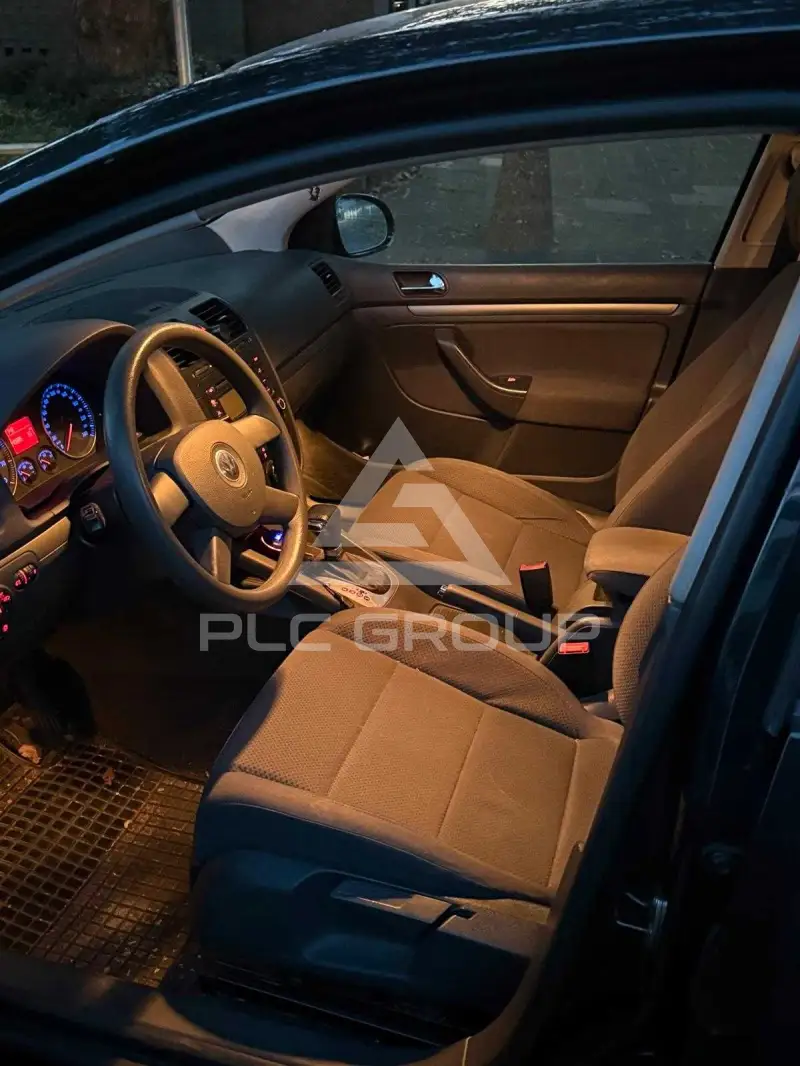 2004 Volkswagen GOLF