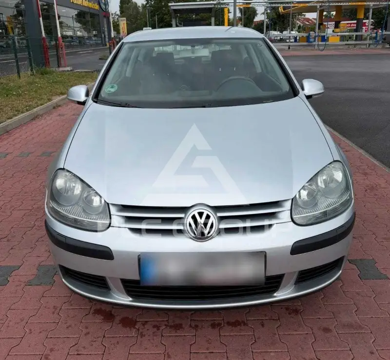 2004 Volkswagen GOLF