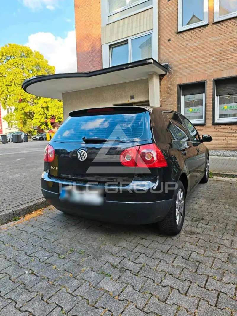 2004 Volkswagen GOLF