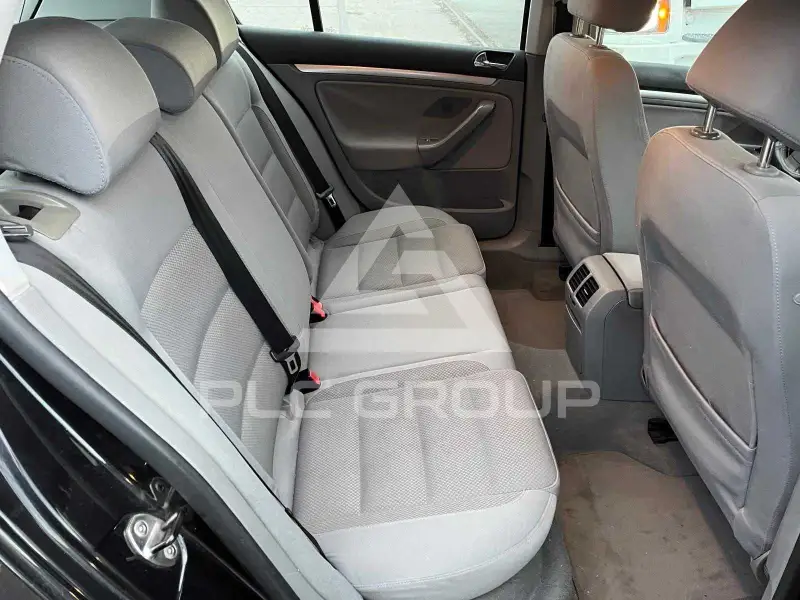 2004 Volkswagen GOLF
