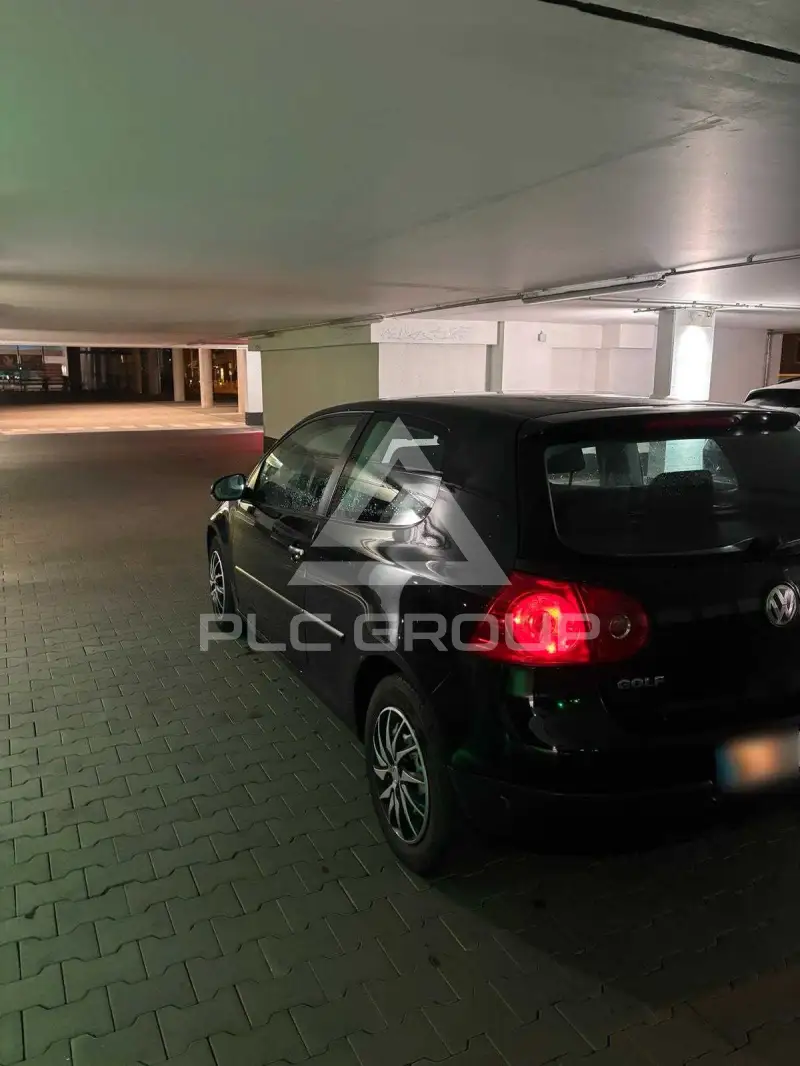 2004 Volkswagen GOLF