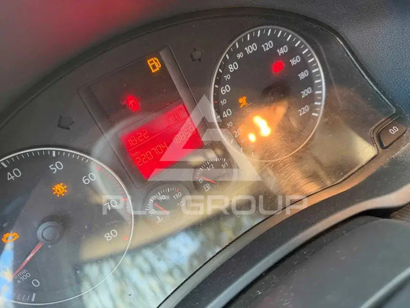 2004 Volkswagen GOLF