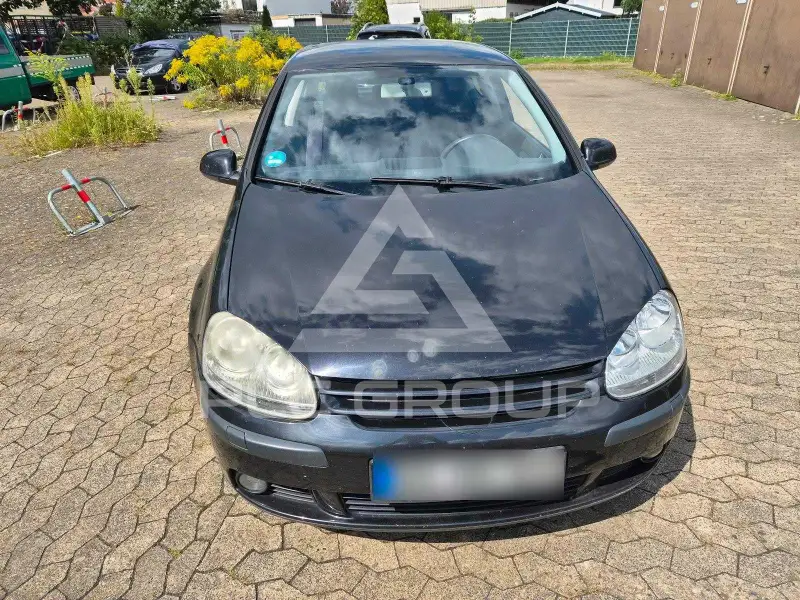 2004 Volkswagen GOLF