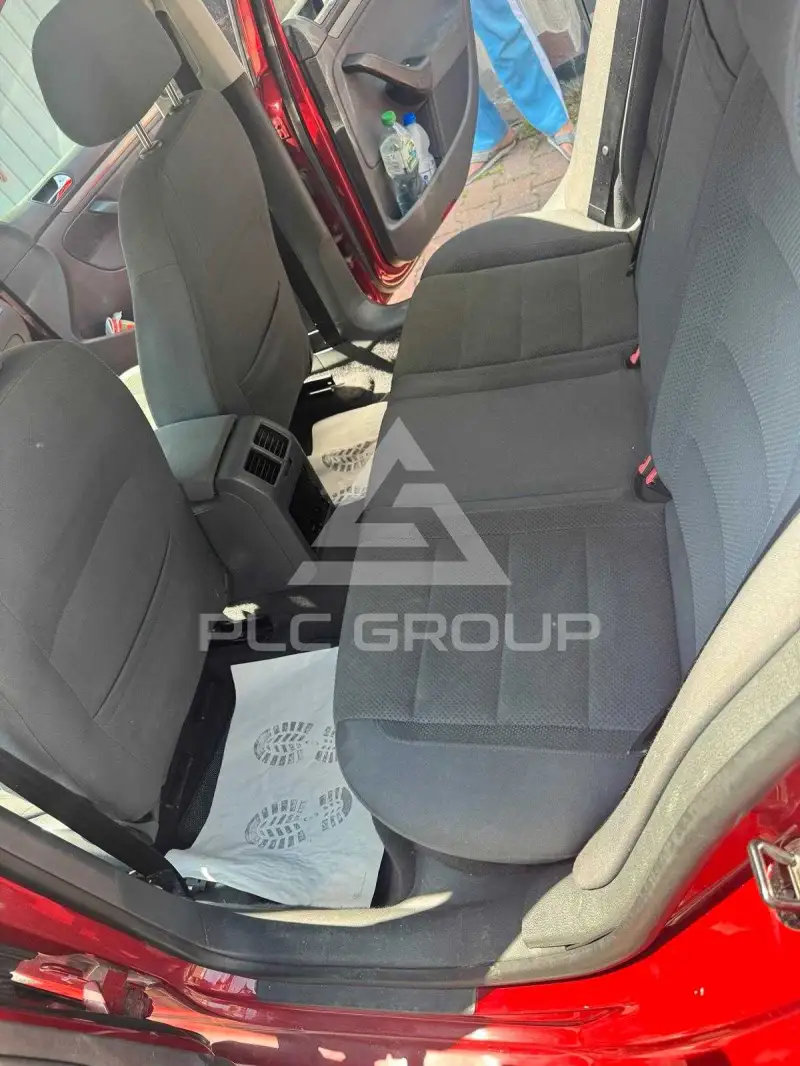 2004 Volkswagen GOLF