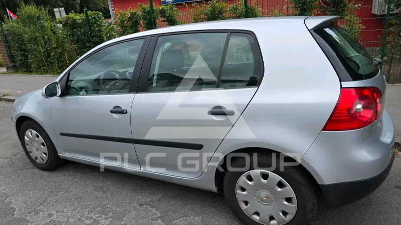 2004 Volkswagen GOLF