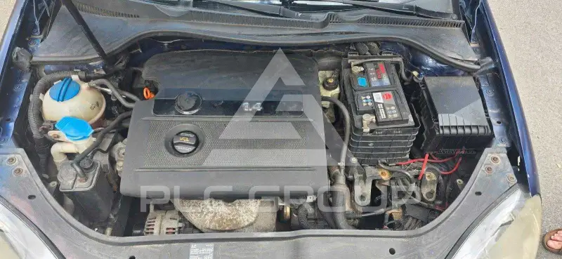 2004 Volkswagen GOLF