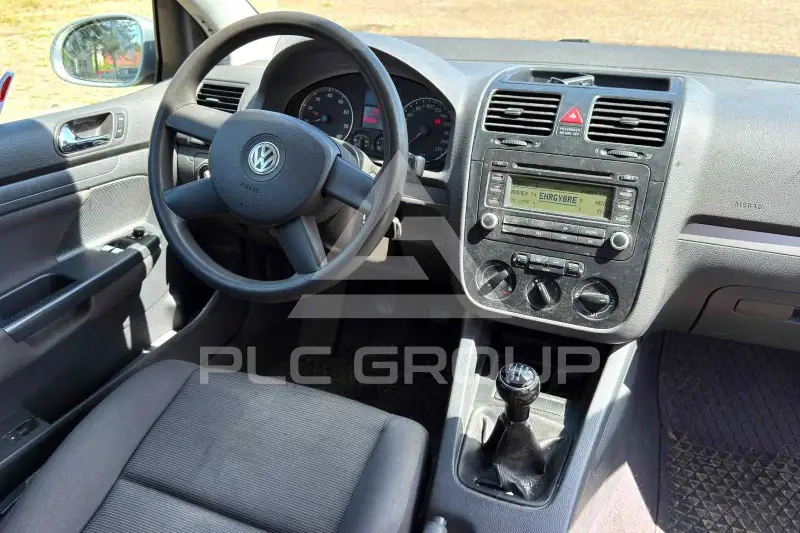 2004 Volkswagen GOLF