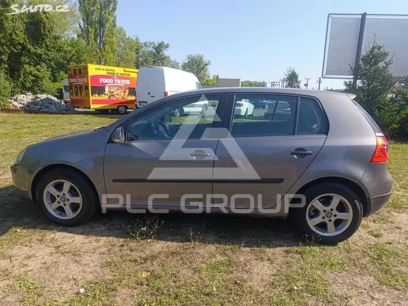 2004 Volkswagen GOLF