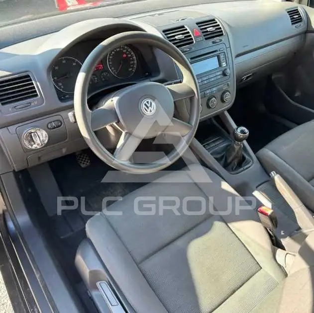 2004 Volkswagen GOLF