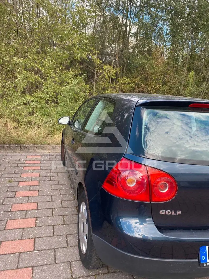 2004 Volkswagen GOLF