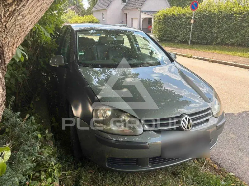 2004 Volkswagen GOLF
