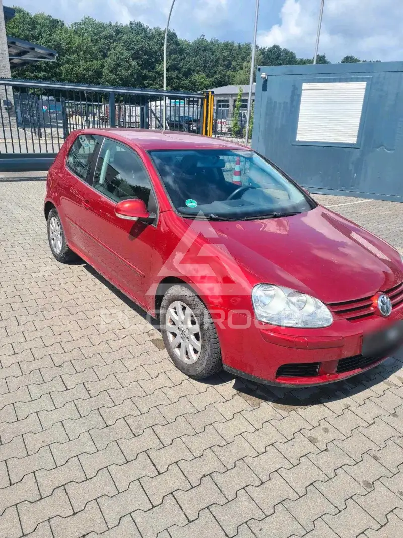 2004 Volkswagen GOLF