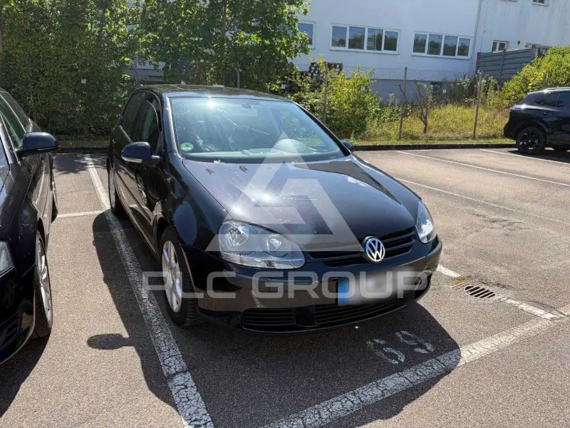 2004 Volkswagen GOLF