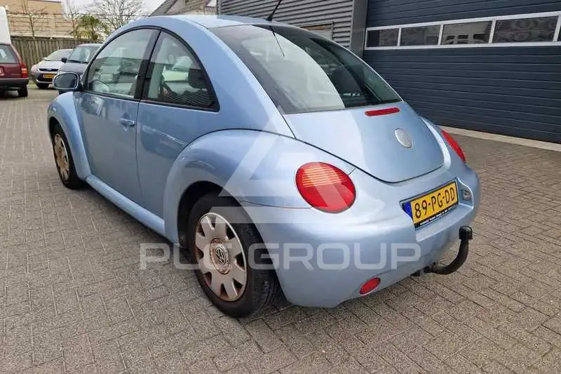 2004 Volkswagen BEETLE