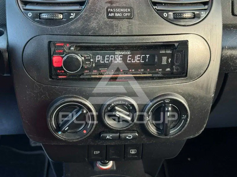2004 Volkswagen BEETLE
