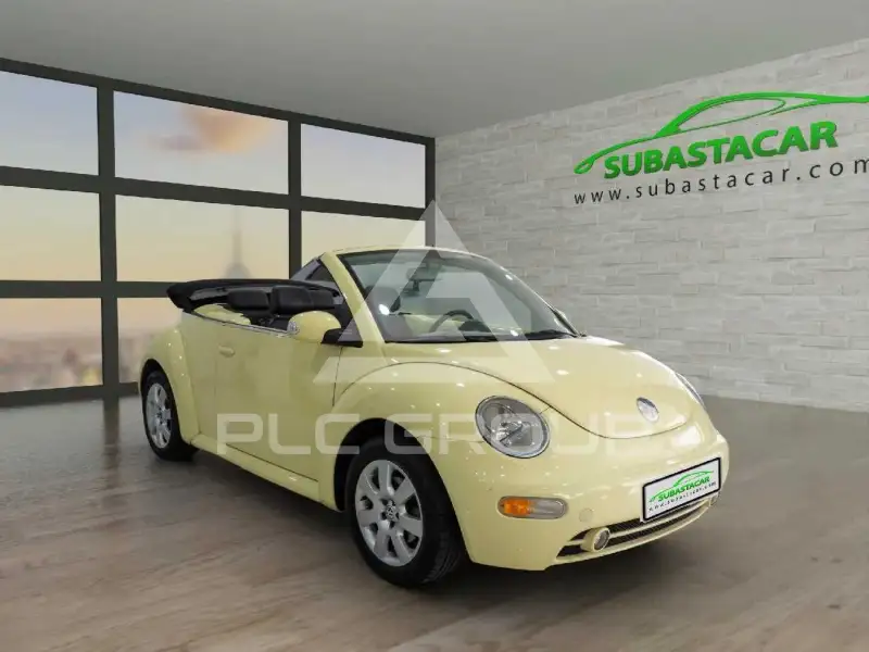 2004 Volkswagen BEETLE