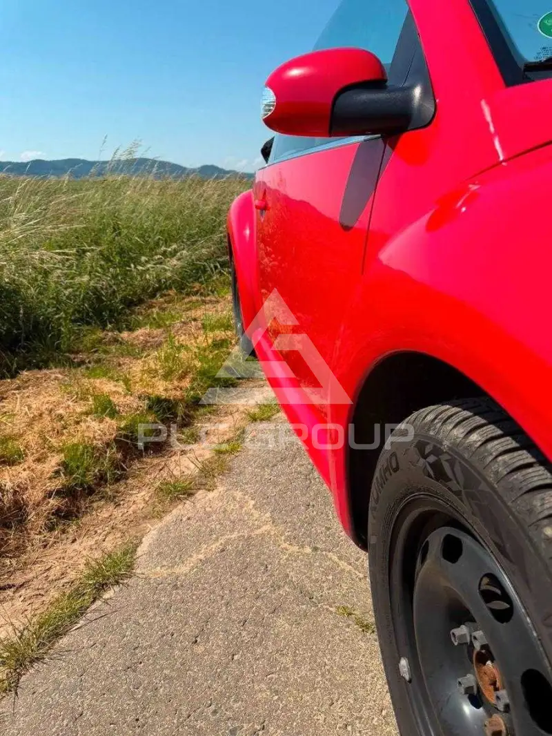 2004 Volkswagen BEETLE