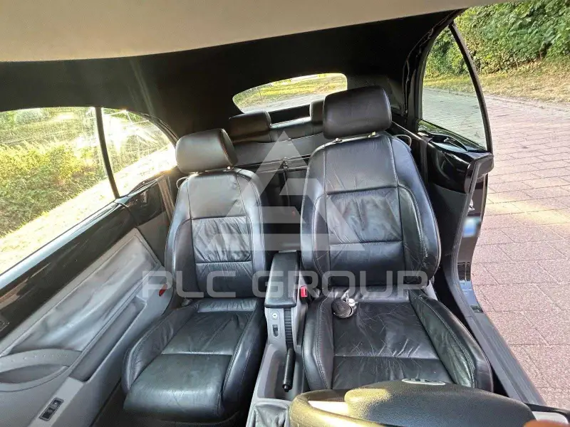 2004 Volkswagen BEETLE