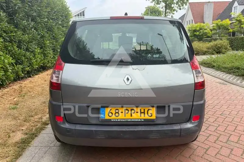 2004 Renault Scenic