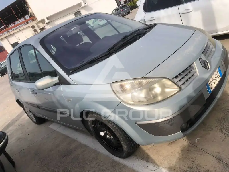 2004 Renault Scenic