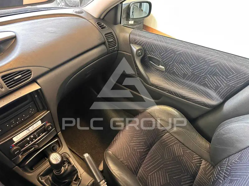 2004 Renault Laguna