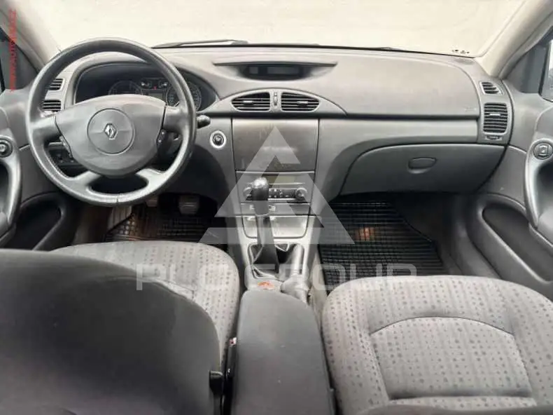 2004 Renault Laguna