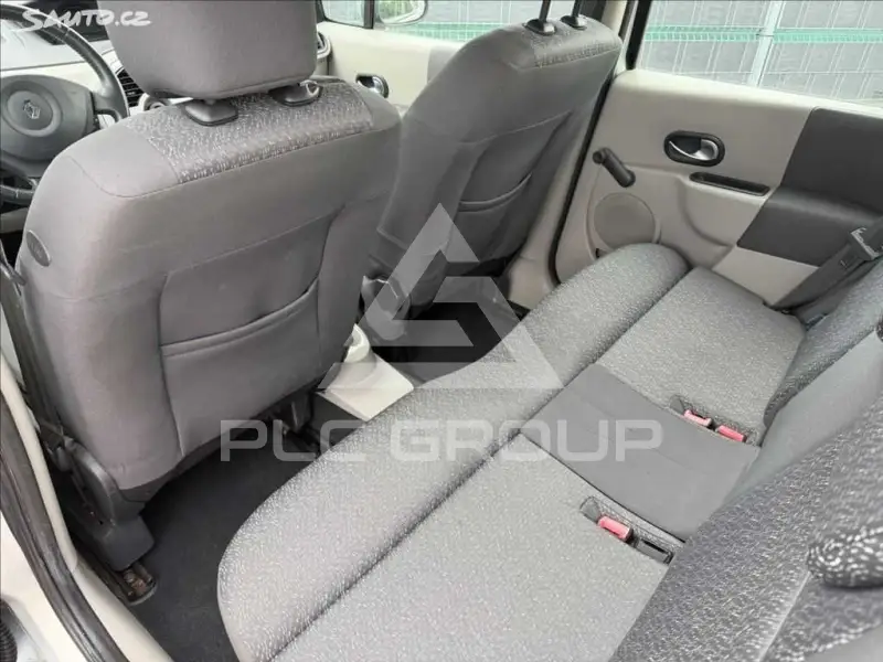 2004 Renault Modus