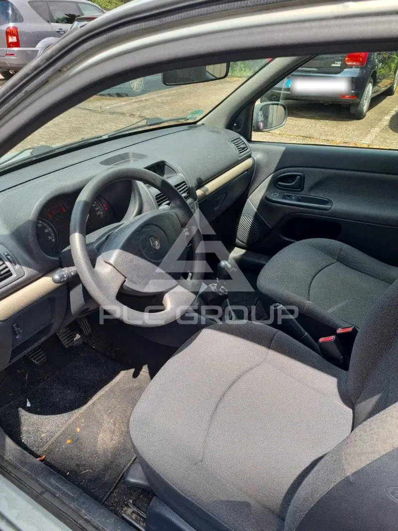 2004 Renault Clio