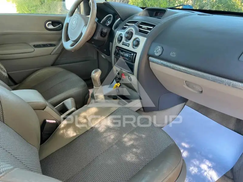 2004 Renault Megane