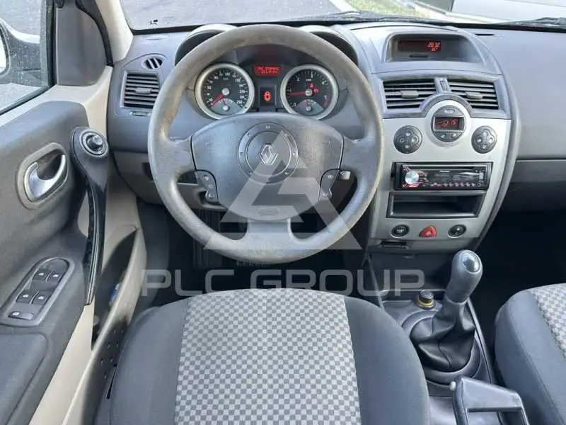 2004 Renault Megane