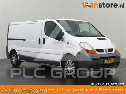 2004 Renault Trafic