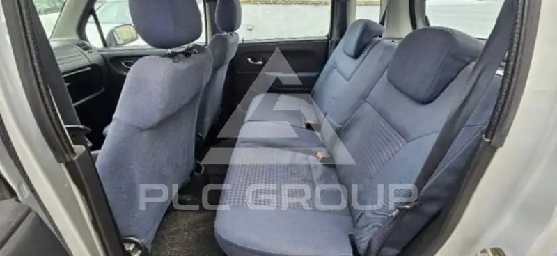 2004 Opel AGILA