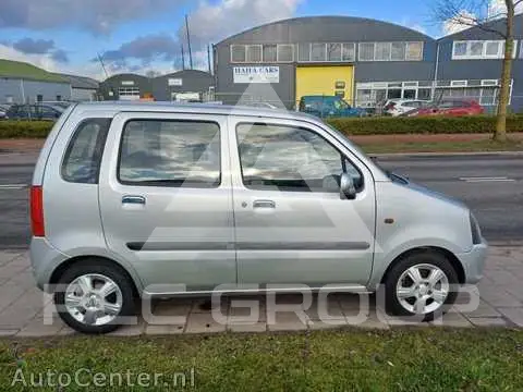 2004 Opel AGILA