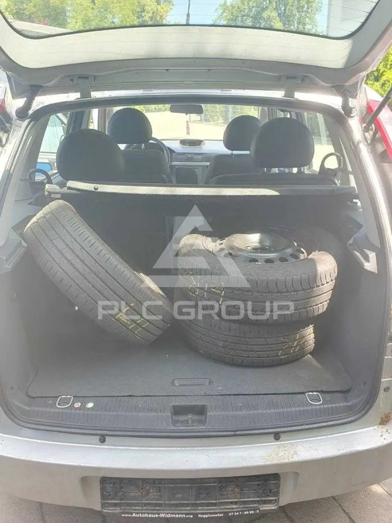 2004 Opel MERIVA