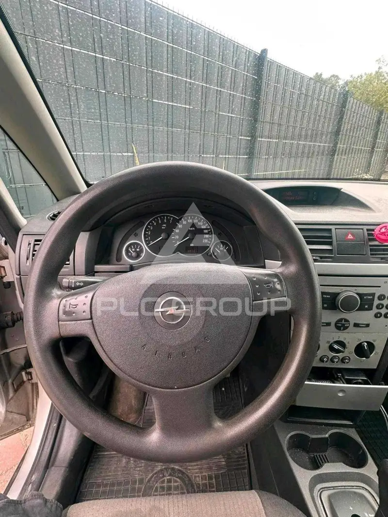 2004 Opel MERIVA