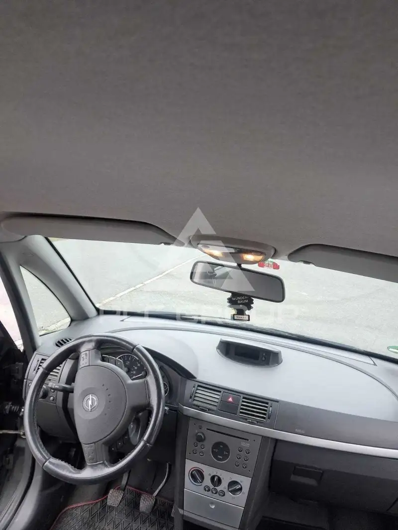 2004 Opel MERIVA