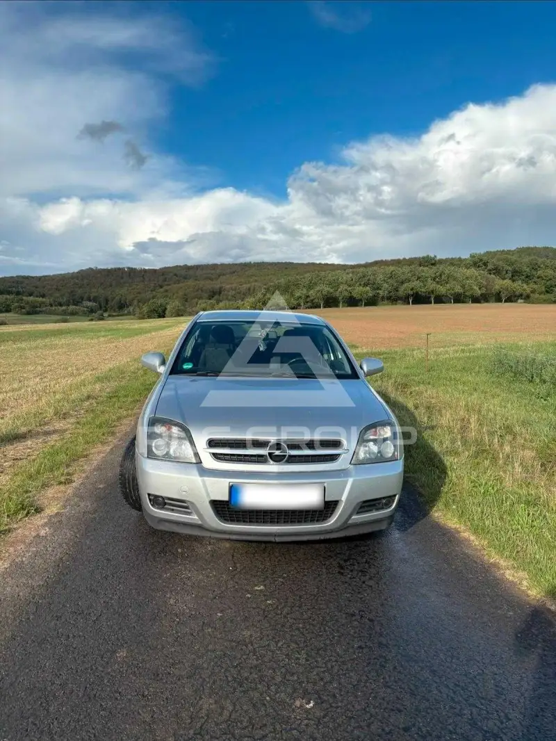 2004 Opel Vectra