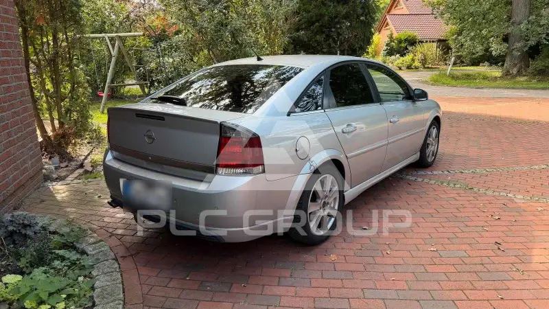 2004 Opel Vectra