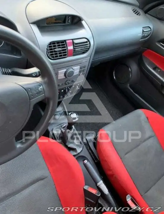 2004 Opel Tigra